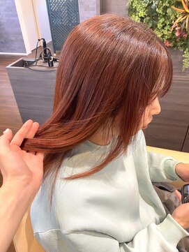 ヒャッカ(hyakka) パッと目を惹く！ブリーチなしで高発色なオレンジヘア