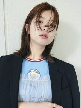 トリッカ シブヤ(TRICCA SHIBUYA) こなれミディ/ レイヤー/ イメチェン/ 前髪/ ベージュカラー