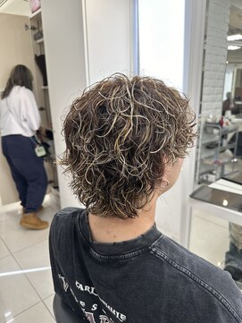 テクト バイアッシュ 吉祥寺店(Tect by Ash) サーフカールスパイラルパーマウルフかき上げセンターパート