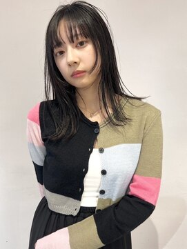 イル(ill) ミディアム レイヤー 大須