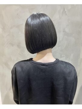 ソーホー ニューヨーク シズオカ(SOHO newyork SHIZUOKA) ツヤツヤパッツンボブ