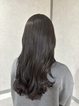 リリーヘアー(Lilly hair) グレージュ