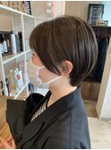 女性らしいハンサムショート