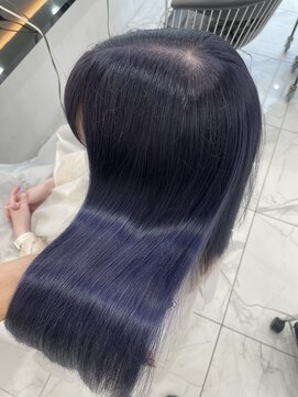 ラピス 渋谷本店(Lapis) ネイビーブルー