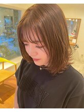 お子様連れ大歓迎の【ママさん応援サロン】です♪ベビーカーのまま隣にできる広めのお席もござます！