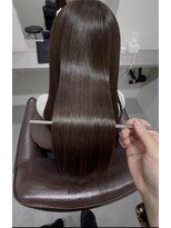 ライア 下北沢(laia) ツヤ髪【髪質改善 下北沢 マンツーマン トリートメント】