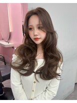 リッカ(LICCA)&nbsp;(licca内堀)レイヤーカット×ブラウンカラー×前髪