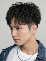 フィフス(fifth)&nbsp;原宿ニュアンスパーマメンズショートセンターパート刈り上げ