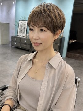 オウル(Owll) 【Owll】石田学史大阪梅田ピクシーカット30代40代50代白髪ぼかし