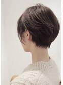 小顔黒髪メルティカラーグレージュウルフショートボブ大人