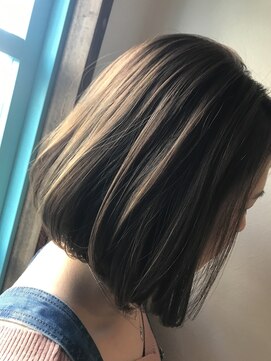 プリュム(plume) BOB×ブルーアッシュ