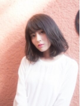 フラミューム 関内店(flammeum) ひし形カールボブ×小顔フリンジバング【関内　馬車道】