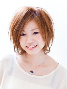 ヘアーメイク アンティーク(HAIR-MAKE ANTIQUE) ルーセントショート