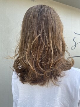 ステラ(Ster.) ナチュラルハイライトカラー