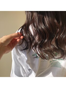 フォルテ 草薙店 カシスブラウン