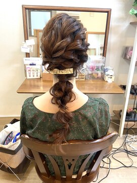 ロカット サロン(Roquat Salon) あみおろしアレンジ　【ヘアセット/立川/袴/浴衣/国分寺/国立】