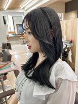 ユナイテッドビューティー 金沢(UNITED BEAUTY)&nbsp;韓国レイヤーカット、ブルーブラック