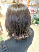 ユニヘアデザイン 徳島店(Uni. hair design) オリーブグレージュ×くびれレイヤー