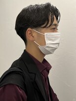 ロイ 南青山 表参道(ROI)&nbsp;黒髪ニュアンスパーマセンターパートスパイラルパーマショート