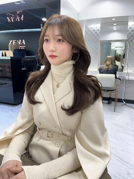 ジーナ 名駅(XENA.) 韓国ヘアグレーベージュレイヤーロング