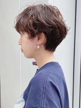 カフ(CAF) CAF照下　大阪　心斎橋　カール　ニュアンスパーマ　大阪