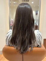 ビュートリアム265(BEAUTRIUM 265)&nbsp;オリーブグレージュ ブルージュ ロングヘア レイヤーカット 銀座