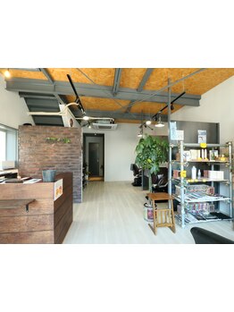 貸切プライベートサロン◇お子様の隣で施術が受けられる！お手入れや朝のセットが楽になるスタイルをご提案