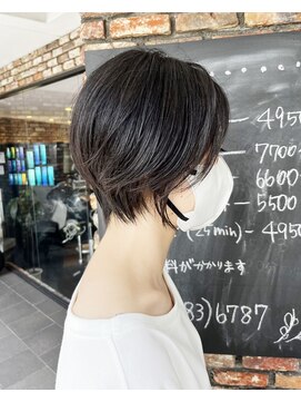 OX CREATION 椥辻 オックスクリエーション 上品なソフト丸みショート