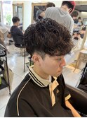 スペインカール　スパイラルパーマ　メンズサロン　メンズヘア