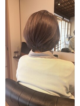 モーダアッカ(moda acca) 立体感◎丸みショート@20代30代40代