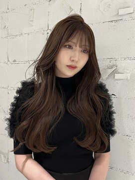 ヨーク(YOKE) ロングレイヤーブリーチなしチョコレートブラウンくびれヘア艶髪