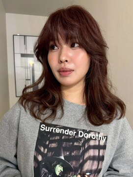 ナービス(NARVIS) 透明感アッシュブラウン/レイヤーカット/暗髪