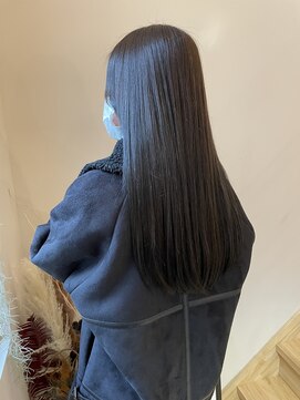 レリコ ニド(Relico-nid) 黒髪 髪質改善20代30代 艶髪ロングストレート 京都 四条烏丸