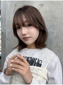 美髪くびレイヤーミディアムシースルーバングヘア