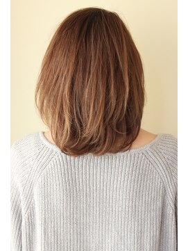 レウナ 外苑前(Reuna) 【３０代４０代５０代】大人の女性に人気のひし形ミディ