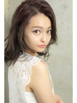 アート(a-to) 暗めベージュのウルフレイヤー♪