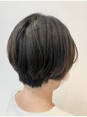 ショートボブ