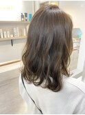可愛い巻き髪ミディアムヘア♪