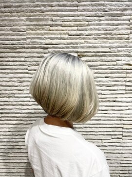 ビス リアン 川口店(Vis lien) ハイトーン/ホワイトグレージュ/ベージュ/ボブルフ/大人かわいい