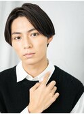 前髪長めの正統派タイトストレートなビズスタイルa南越谷