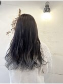 シルバーグレー裾カラー