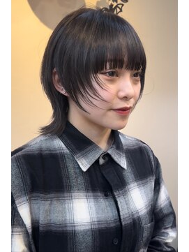 シーン(seen.) ダークグレー×マッシュウルフ