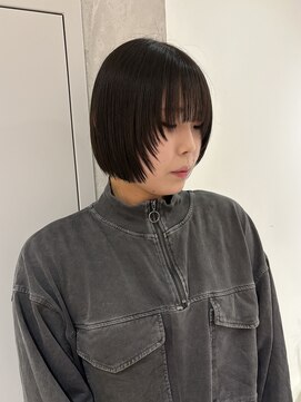 ヨーク(YOKE) 【YOKE】ボブウルフレイヤーボブ暗めカラーグレージュ顔周り