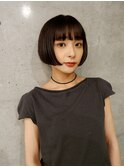 ワイドバングミニボブ×地毛風カラー