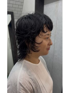 レガーレ(Legare) ショートウルフ×パーマ×オン眉