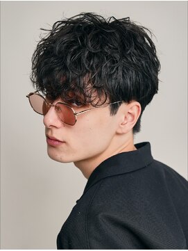 フィフス トウキョウ (fifth TOKYO) 渋谷シャドウパーマメンズパーマオールバックセンターパート30代