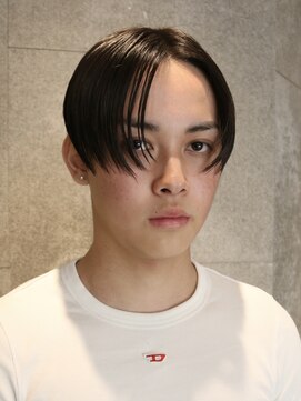 ピークアブー 原宿ハラカド(PEEK-A-BOO) メンズ、ハンサムショート、センターパート、前下がりショート