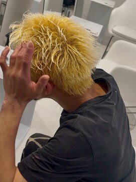 アノ(Ano.) 大分スパイキー束感ショート