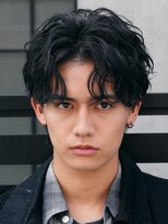 テン 心斎橋(tenn.) メンズセンターパート七三分けパートニュアンスパーマ刈り上げ