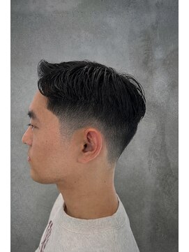 タス(tas) 上品ナチュラルスキンフェード